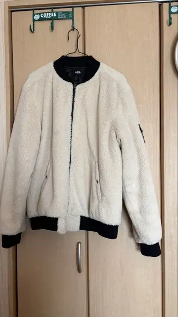 AZUL BY MOUSSY 자켓