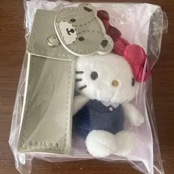HELLO KITTY x BRILMY 립 케이스 beige ver