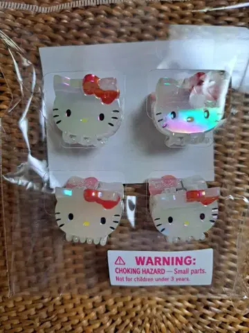 산리오 헬로키티 HELLO KITTY 미니 헤어 클립 4P