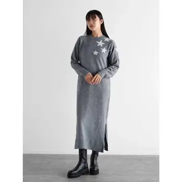 래디에이트 스타 모티브 니트 원피스