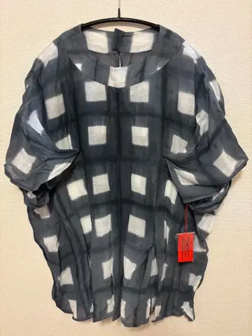 HaaT ISSEYMIYAKE 체크 염색 패턴 반팔 셔츠 미사용 새상품