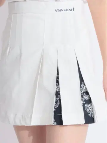 VIVAHEAT 화이트 비바하트 아지메 플라워 플리츠 트윌 스커트