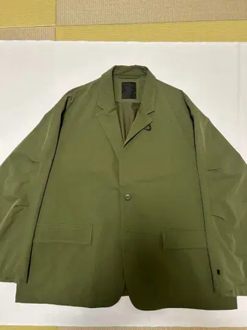 다이와피어39 테크 루즈 스트레치 2B 재킷