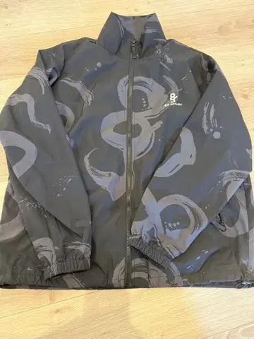 8gshoot CALLIGRAPHY PATTERN NYLON JACKET