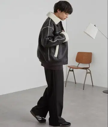 오버 사이즈 보아 안감 페이크 무스탕 자켓