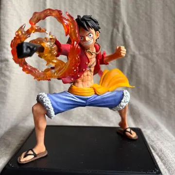 원피스 루피 피규어