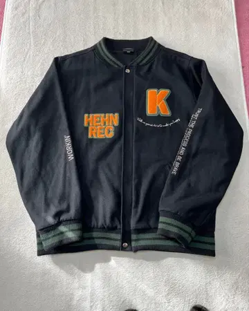 후지이 카제 Workin' Hard 바시티 자켓 L 사이즈