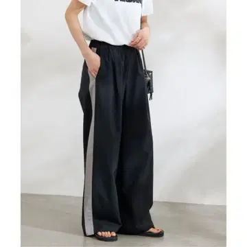 폴리에스테르 트로 라인 팬츠