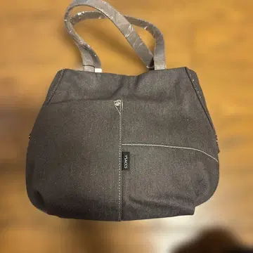 블랙 데님 토트백 로고 포함