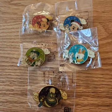 디즈니 핀 배지 5개 세트