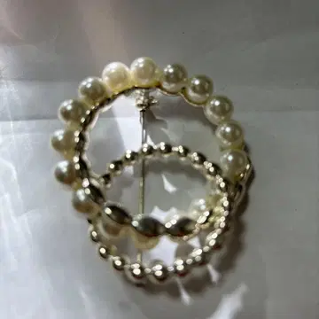 펄 실버 이중 반지 브로치 가격 인하 협상 가능합니다