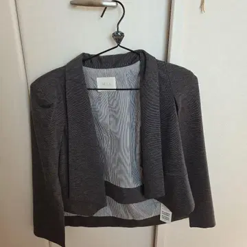 Mila 그레이 케이프 자켓 택 포함 미사용