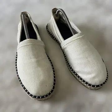 ZARA 캔버스 슬립온