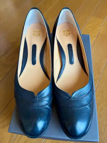 펌프스 24.0 블랙 블랙 C-2038 쇼세 chausser