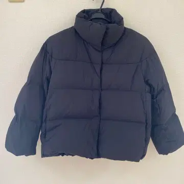 유니클로 파우더 소프트 다운 자켓 s 블랙 NANODESIGN