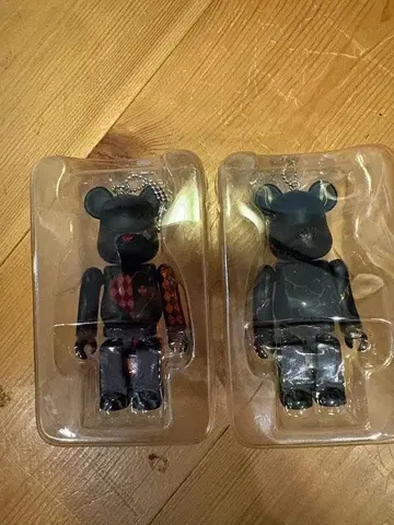 BE@RBRICK 베어브릭 키체인 2점 트레이 마리우스