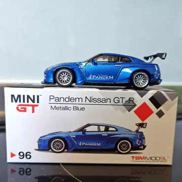 MINI GT 96 Pandem Nissan GT-R