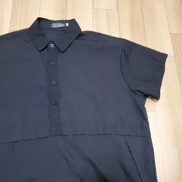 새상품급 무지 디자인 사이드 포켓 밑단 드로 코드 풀오버