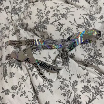 SnowMan 은색 테이프 ON