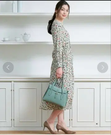 ANAYI 드로잉 프린트 턱 원피스