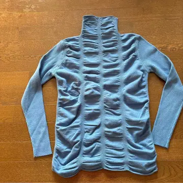 블루 터틀넥 니트 M~L