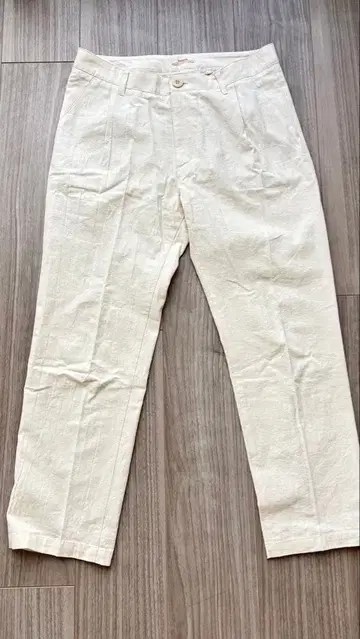 새상품급 하우피아 아이보리 팬츠 리본 포켓 38