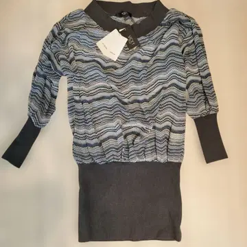 새상품 미사용 비키 상의 사이즈 2