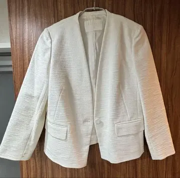 Ballsey 노카라 자켓 화이트