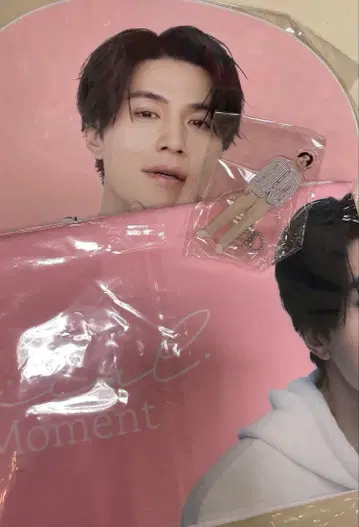 이동욱 2025 팬미팅 굿즈