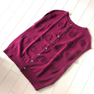 Ys for 버건디 도트 무늬 슬리브리스