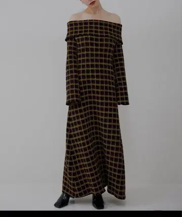 AMERI UND OFF SHOULDER KNIT DRESS