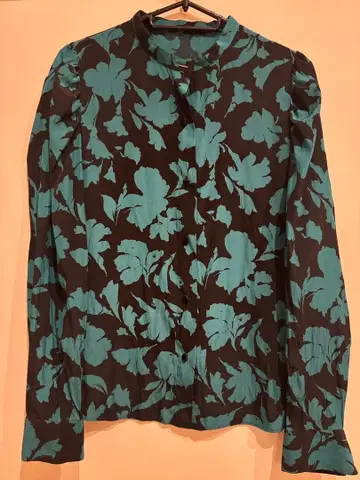 노카라 꽃무늬 긴팔 블라우스