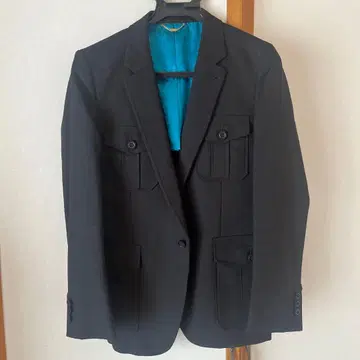 JUNMEN 테일러드 자켓 블랙 포켓 부착