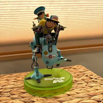 드래곤볼 메카 피규어 하이 스펙 컬러 결품 있음