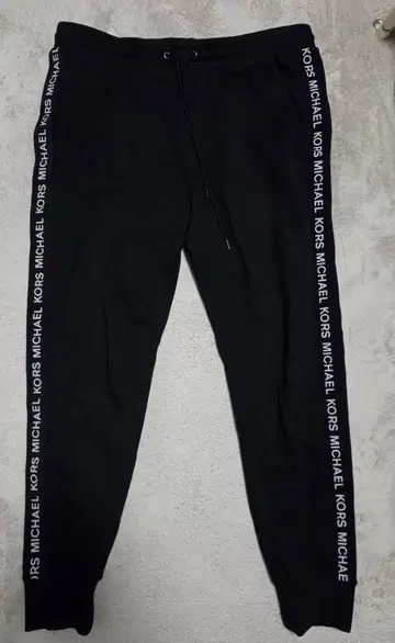 MICHAEL KORS 마이클코어스 로고 테이프 L 사이즈