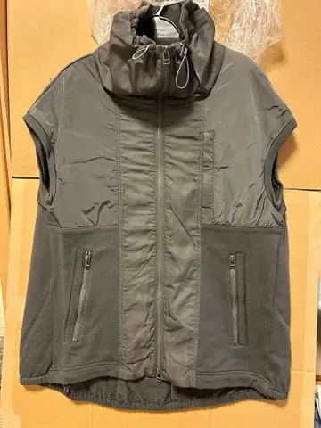 LASUD ACTIVE 베스트풍 아우터