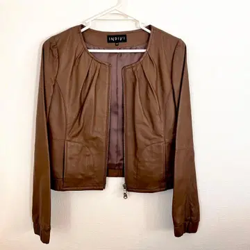 새상품급 INDIVI 인디비 가죽 자켓 노카라 자켓 40