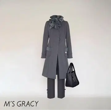 새상품 엠즈 그레이시 봄버 히트 코트