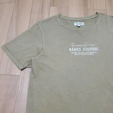 새상품급 반스 자수 로고 티셔츠