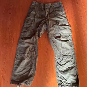 BEAUTY & YOUTH 카고 팬츠 올리브