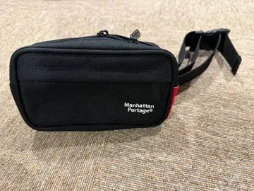 맨해튼 포티지 힙색, 파우치