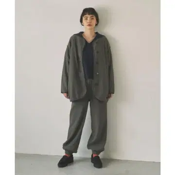 [ Audrey and John Wad ] 자카드 스트라이프 셋업