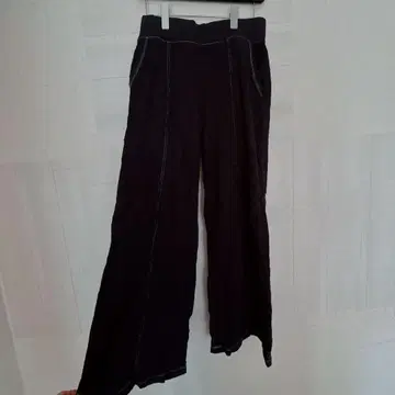 joie 블랙 와이드 팬츠 화이트 스티치 허리밴딩