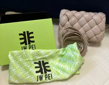 JW PEI 뜨개질 숄더백 베이지