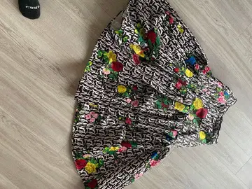 an vivid 꽃무늬 플레어 스커트