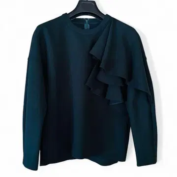 새상품급 그레이스 콘티넨탈 GRACE CONTINENTAL 티셔츠 그린