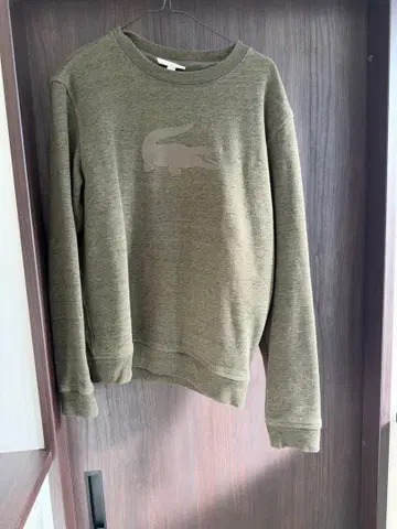LACOSTE 올리브 그린 맨투맨 US M