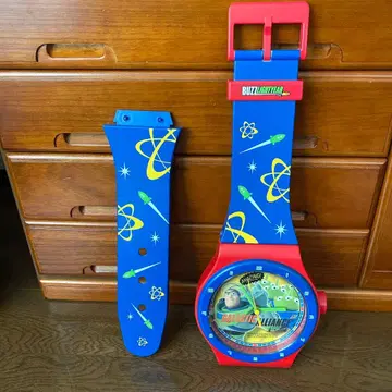 버즈 라이트이어 우주 테마 손목시계형 벽시계