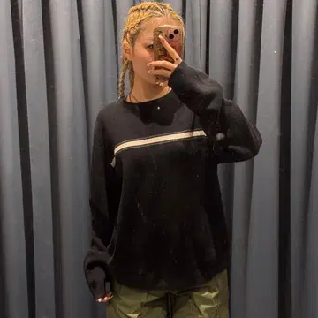 [ 무료배송 ] USA 구제 의류 니트 스웨터 크루넥 심플 노움코어