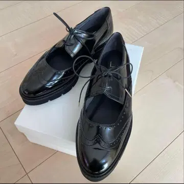 새상품급 LE TALON x MAKI KANEKO 23cm 루탈론